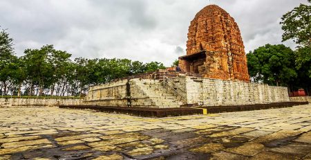 गंधेश्‍वर महादेव का मंदिर