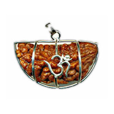 ek mukhi rudraksha pendant